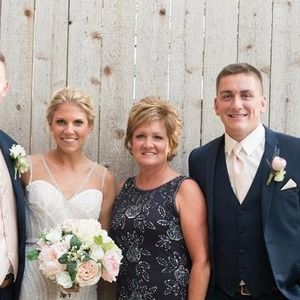 Meet your Posher, Pam